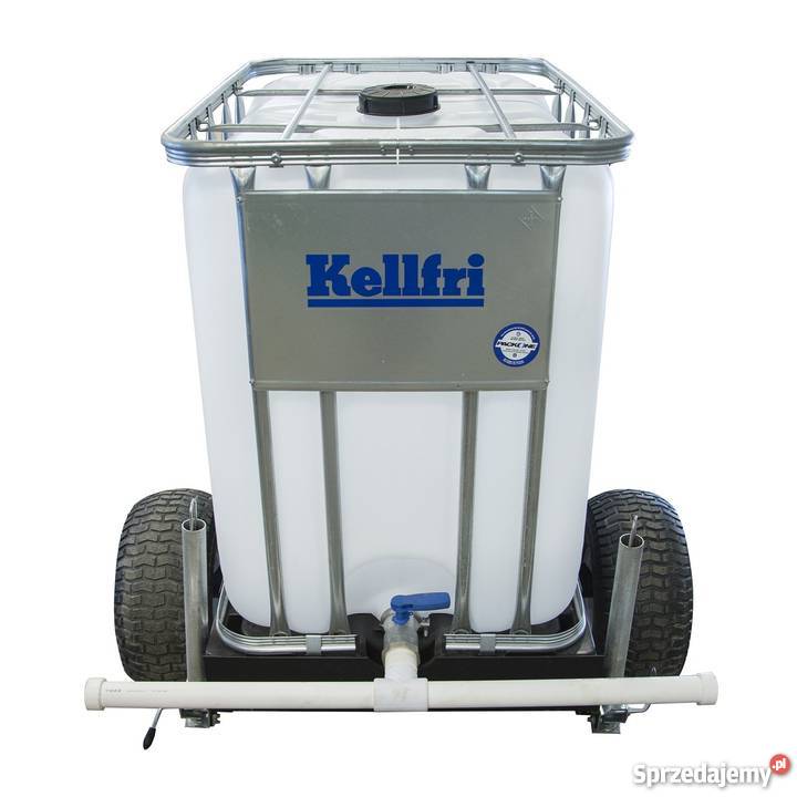 Przyczepa na wodę 800 l z rampą nawadniającą do Pozostałe Szczuczarz