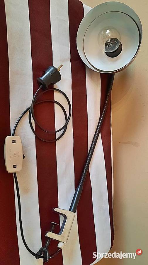 Lampa warsztatowa z lat PRL Ostrów Wielkopolski