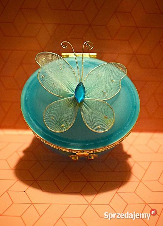 Szkatułka na biżuterię z masywnego szkła w Pozostałe sprzedam