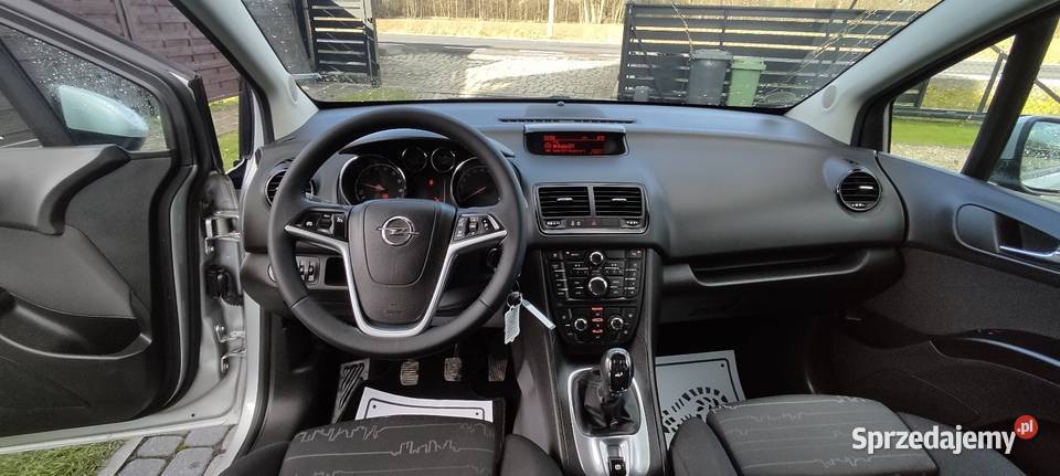 Opel Meriva wielofunkcyjna kierownica sprzedam