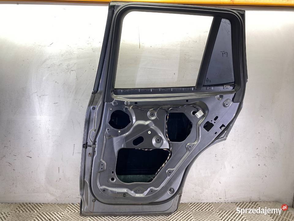 DRZWI PRAWY TYŁ BMW F25 SUV 1017 B52 Drzwi