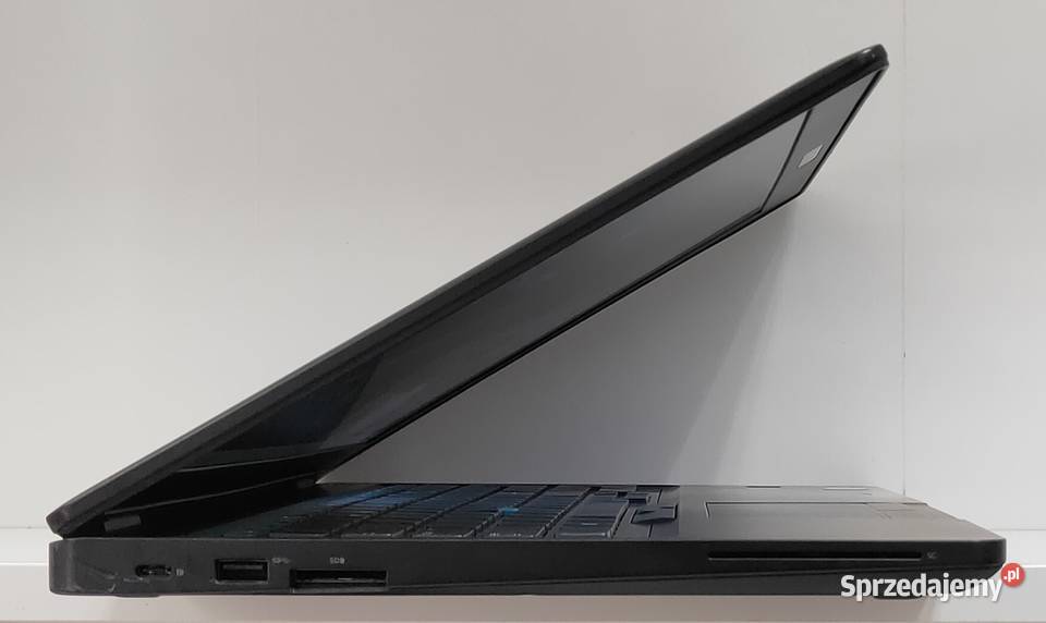 Laptop Dell 5590 Intel i58350u IntelHD 16GBD4 Lublin