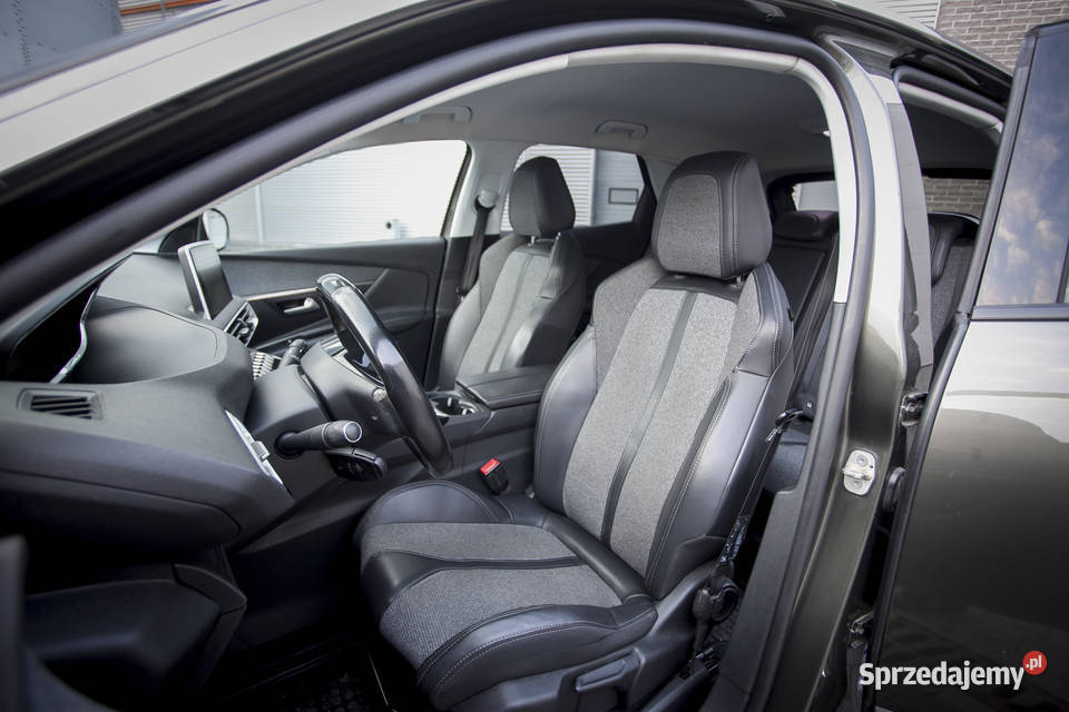 Peugeot 3008 16 BlueHDi Allure SS full led 19 manualna