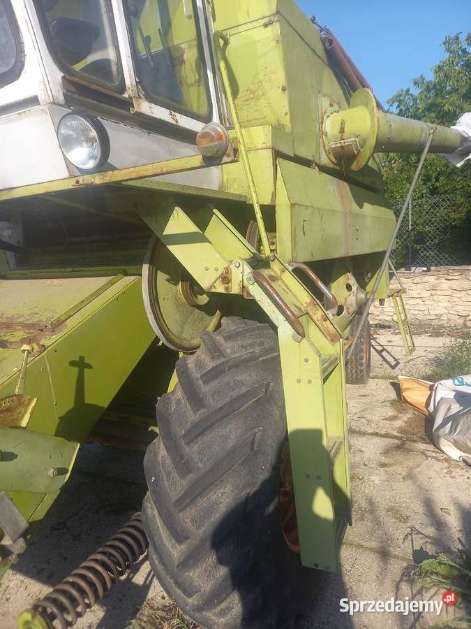 Kombajn zbożowe Claas nieuszkodzony Gnojno