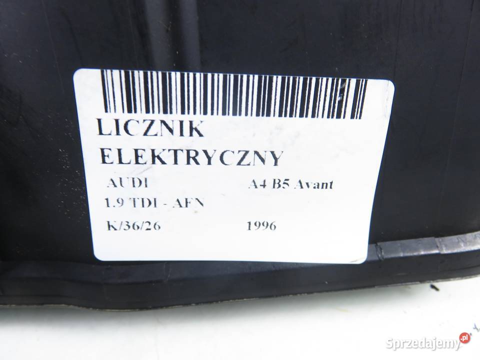 LICZNIK AUDI A4 B5 19 TDI 8D0919034X