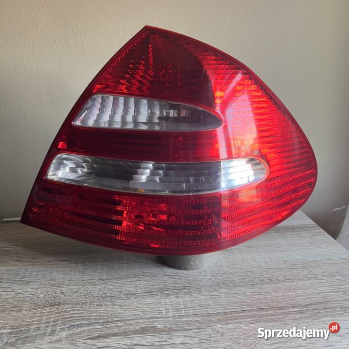 MERCEDES E KLASA W211 SEDAN 20022006r LAMPA Katowice