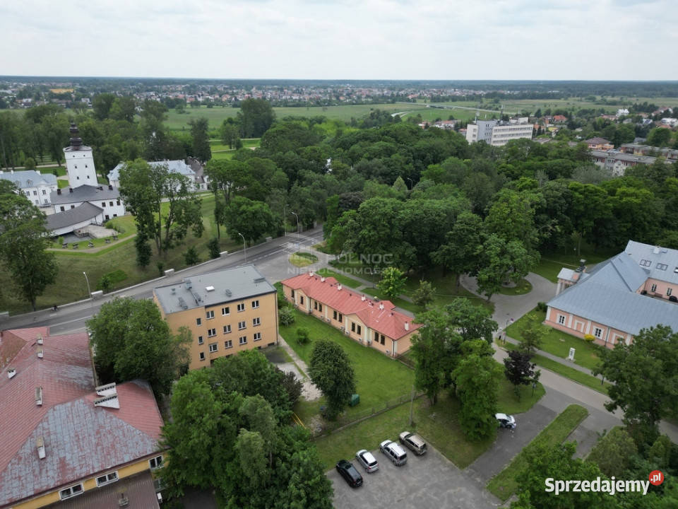 Budynek biurowy na dużej działce w cenrum miasta Biała Podlaska