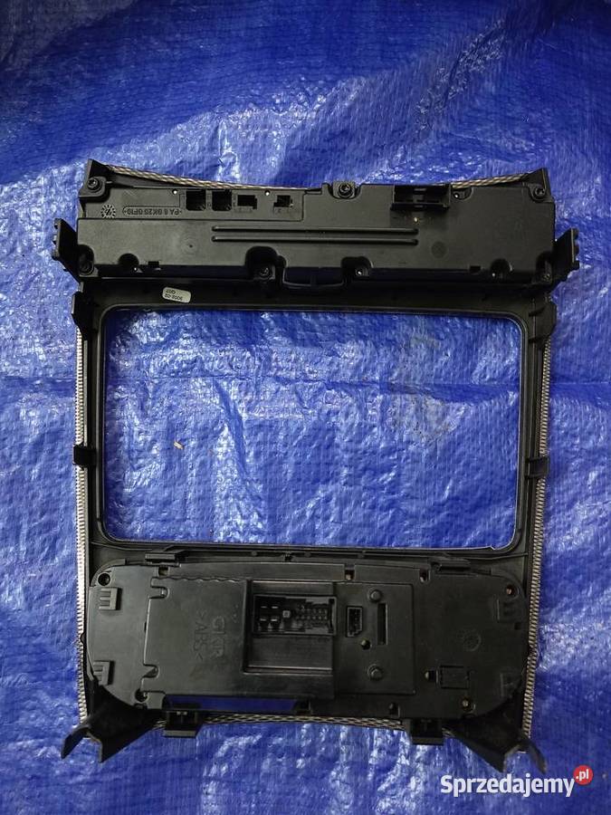Ramka panelu klimatyzacji Mercedes W209 Lubin