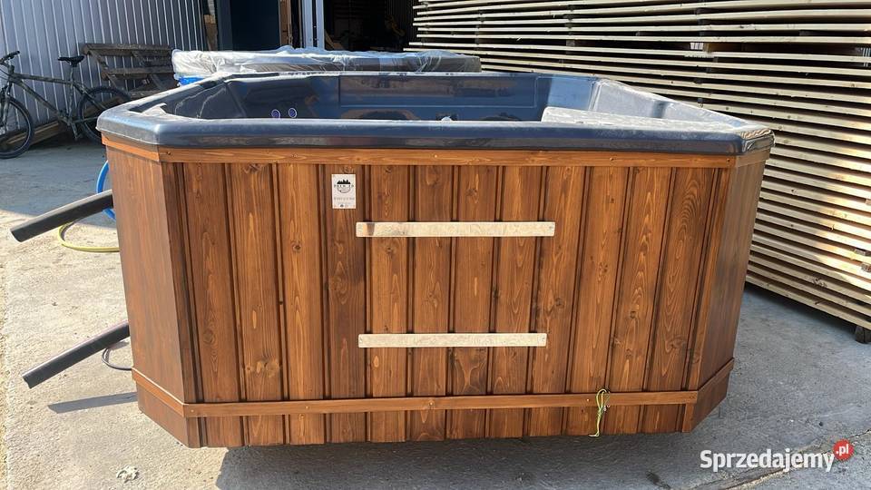 Balia Ogrodowa kwadratowa jacuzzi beczka sprzedam