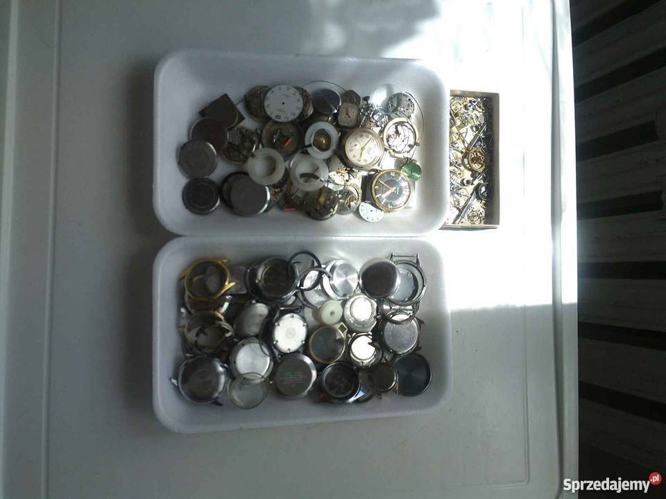 Różne części do różnych zegarków Łódź
