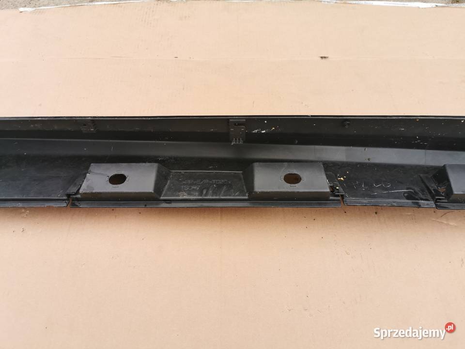 Listwa progowa lewa toyota Avensis t27 lift t29 Międzychód sprzedam