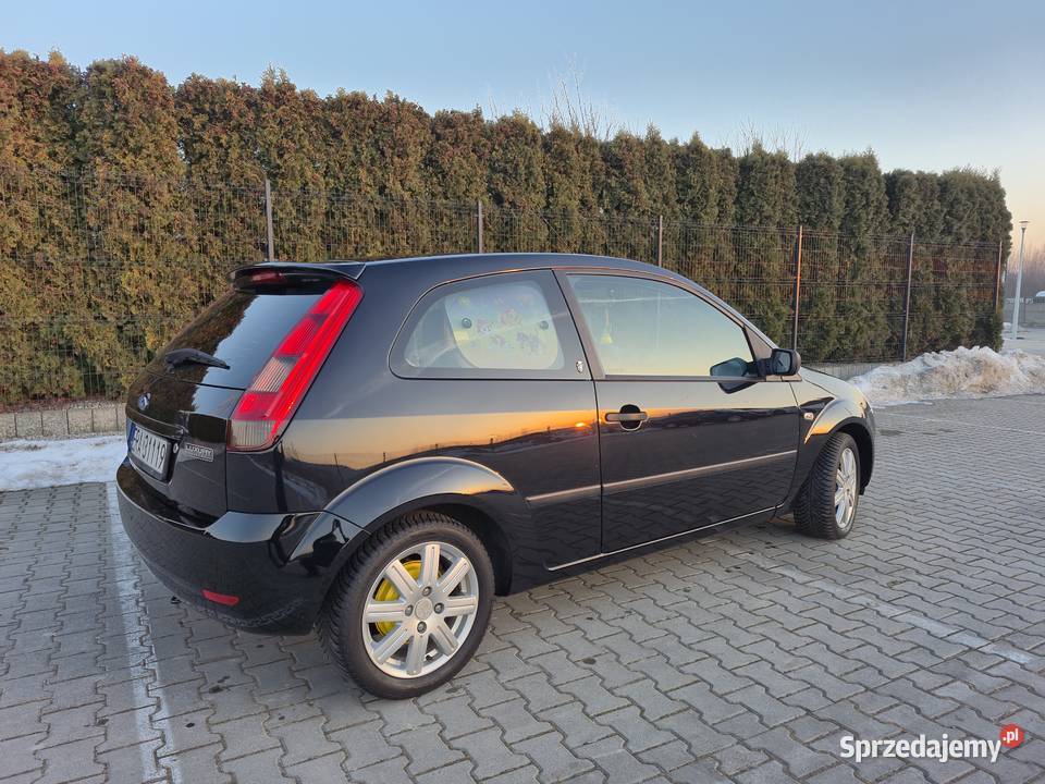 Ford Fiesta GHIAJedyna takaPrywatne auto zajrzeć Radomsko