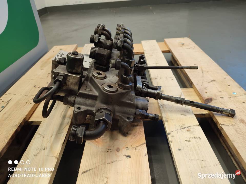 Rozdzielacz hydrauliczny Merlo P307 Wilkowo sprzedam