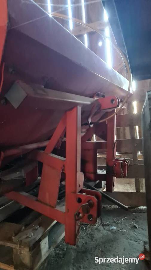 Rozsiewacz nawozu lely 700l nie kuhn amazone Woźniki