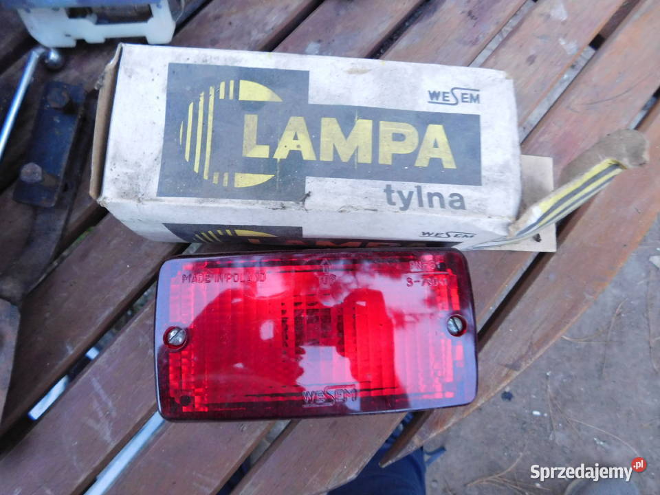 PRL Oryginalna lampa tylna cofania marki Wesem z małopolskie Kęty