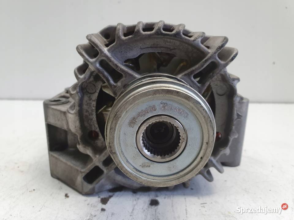 Opel Astra III H 13 CDTI ALTERNATOR AZ13256929