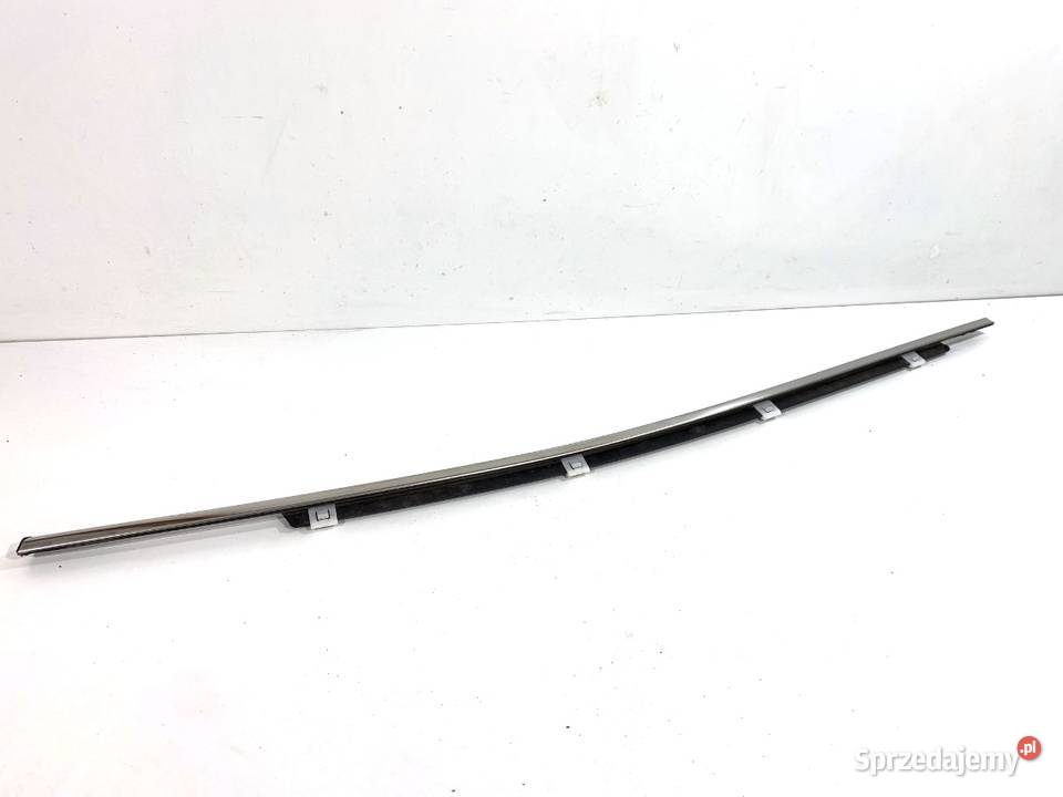 LISTWA ZGARNIAJĄCA TYŁ PRAWY HYUNDAI SANTA FE