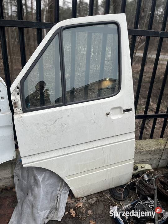Drzwi lewe VW LT 28 2004 Ząbki