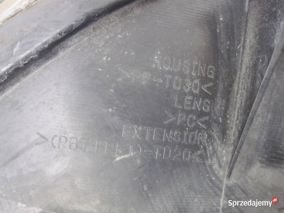 OUTLANDER II 08r lampa prawa przód ANGLIK Lampy przednie