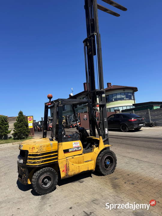 wózek widłowy CATERPILLAR DP30 udźwig 3000 łódzkie Działoszyn