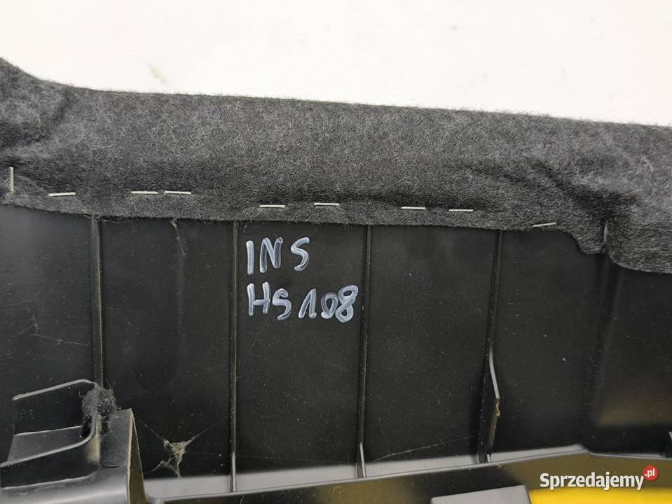 BOCZEK ZAKOŃCZENIE KANAPY OPEL INSIGNIA A KOMBI