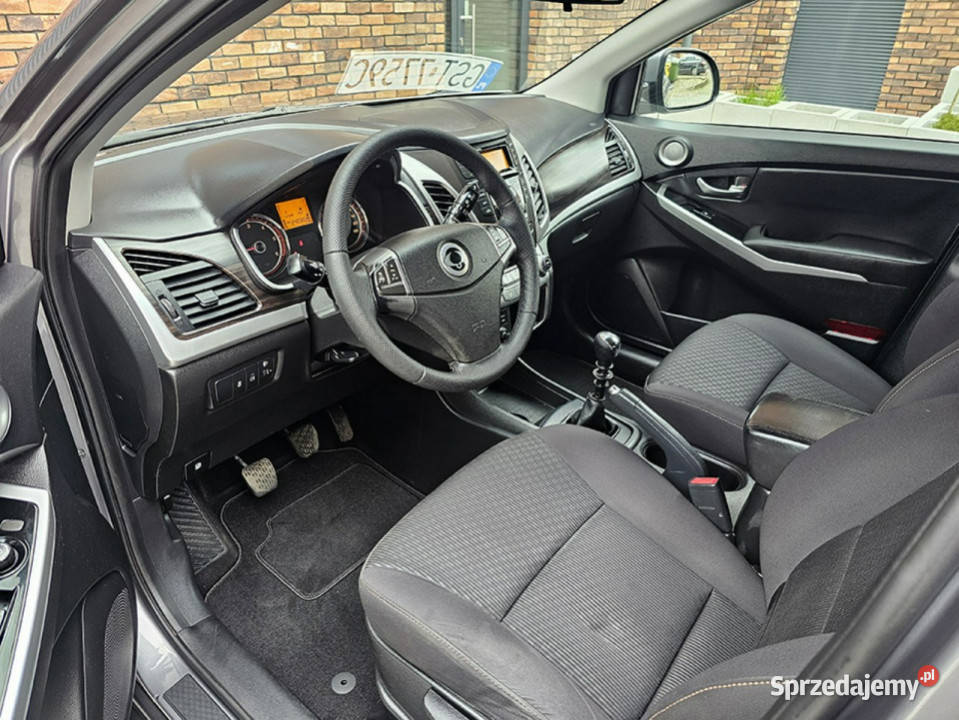 SsangYong Korando Liftingu100 Bezwypadkowy podgrzewane fotele Rywałd