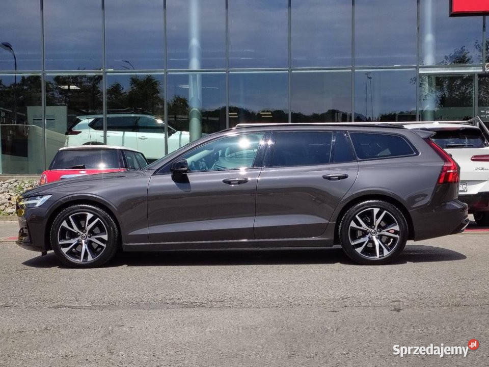 Volvo V60 2023r kamera skóra el klapa FV23 Kraków sprzedam