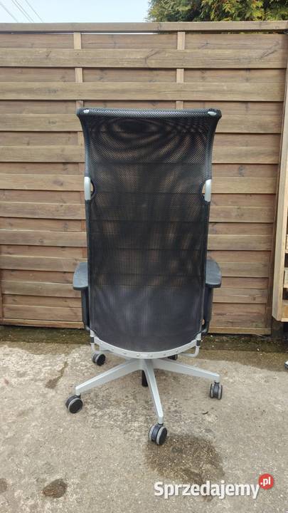 Krzesło Profim Perfo III 11S wysokie oparcie sprzedam