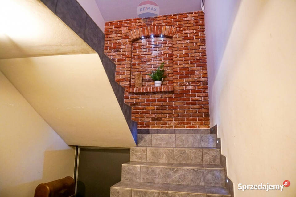 Dom 275m2 z usługowym parterem Żyrardów