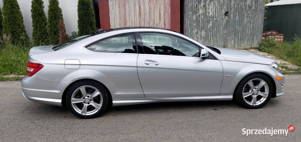 MercedesBenz C250 w204 Coupe 2012r panorama