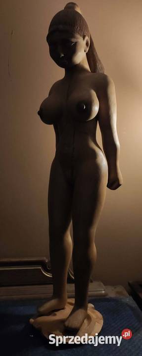 Rzeźba kobieta akt drewniana Rzeszów