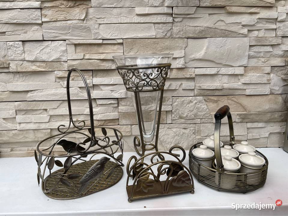 Kolekcja do kuchni metaloplastyka koszyk