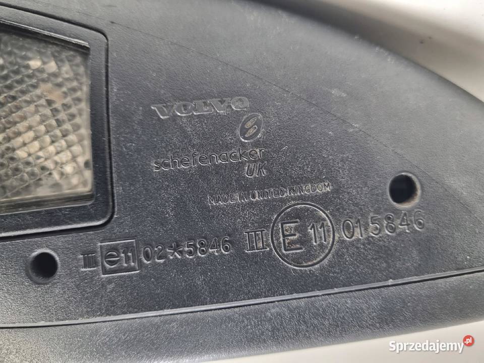 Volvo V70 II LIFT LUSTERKO LEWE KIEROWCY europa Janów