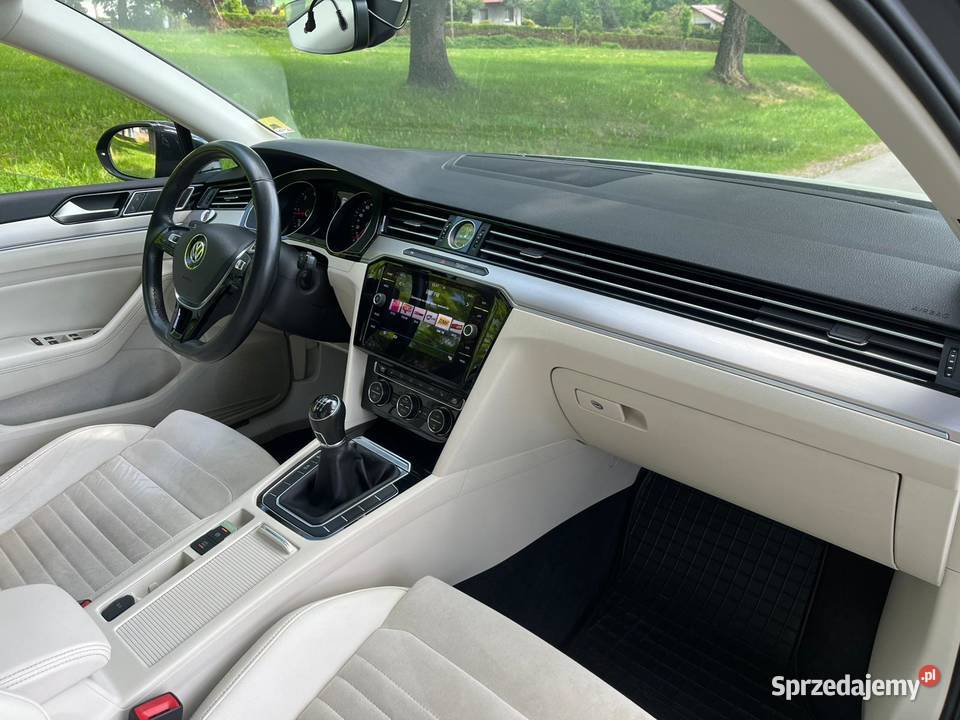 Volkswagen Passat B8 20 TDI 150 HighlineSalon komputer pokładowy Kalwaria Zebrzydowska