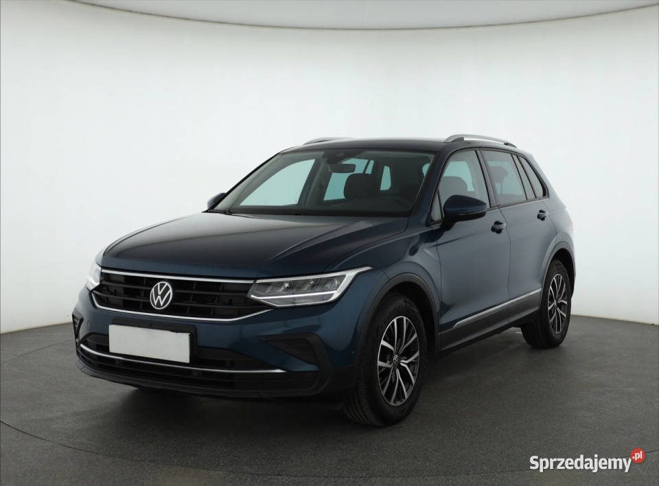 VW Tiguan 15 TSI kamera cofania Piaseczno