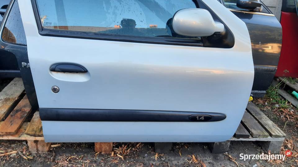 drzwi prawe przednie Renault Clio II lift Thalia Dębno