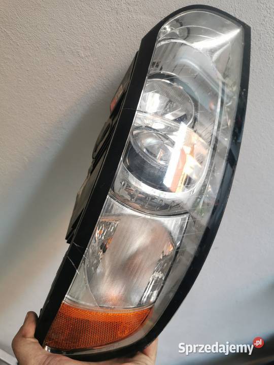 Lampa przód volvo s40 II Lampy przednie Jasień