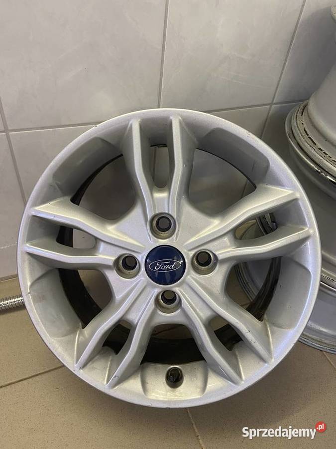 Felgi ford fiesta 15 Radymno