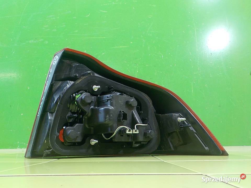 VOLVO S80 II LIFT I 24 D 10r SEDAN 4D lampa lewa Suków