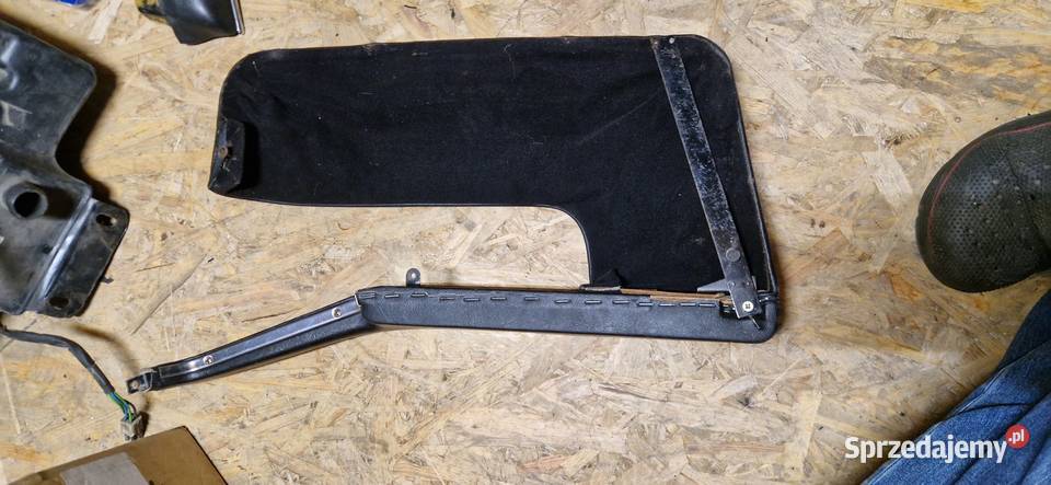 Jaguar XJ6 XJ12 kieszeń drzwi przód prawe Słupca