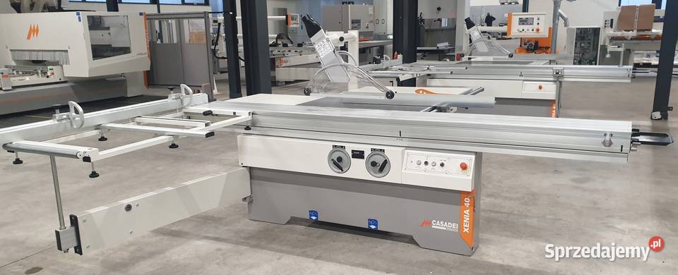 Piła formatowa XENIA 50/4 wózek 3200 producent SCMGroup wersja CASADEI