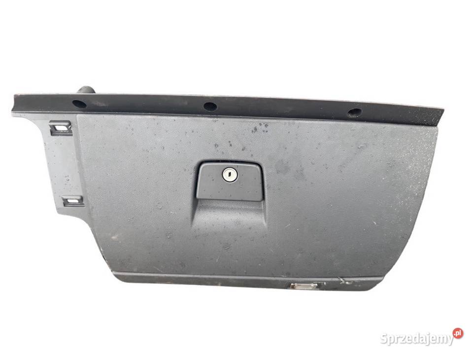 Schowek Volvo V50 S40 II osobowe sprzedam