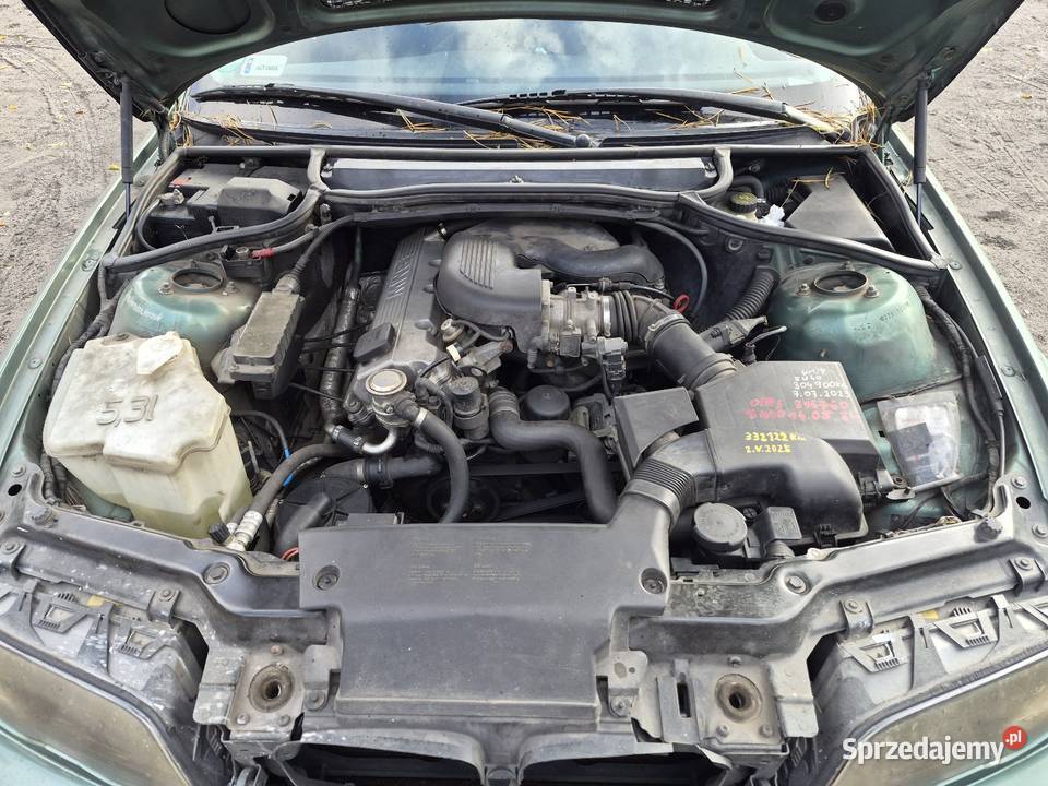Sprzedam Bmw e46 nieuszkodzony Wiskitki sprzedam