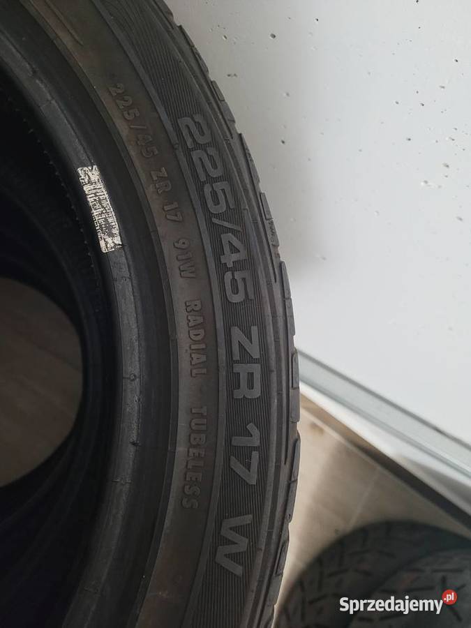 4X UNIROYAL RAINSPORT 2 2254517 ZR 17W 2011 sprzedam