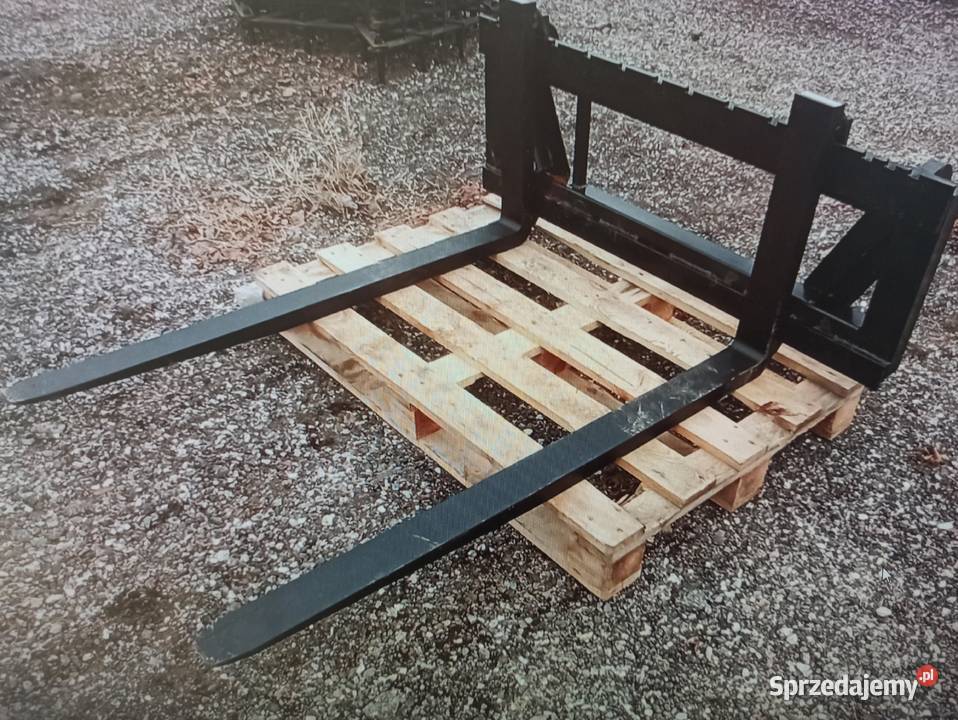 Do tura ładowacza czołowego Widły do palet Kłobuck