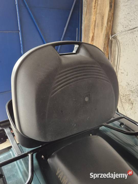 Kosz kufer do skutera na kask Olecko