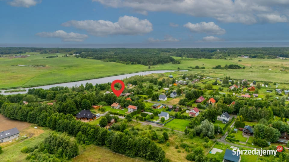 Działka w ciszy i zielonej okolicy morzem utwardzona Wolin