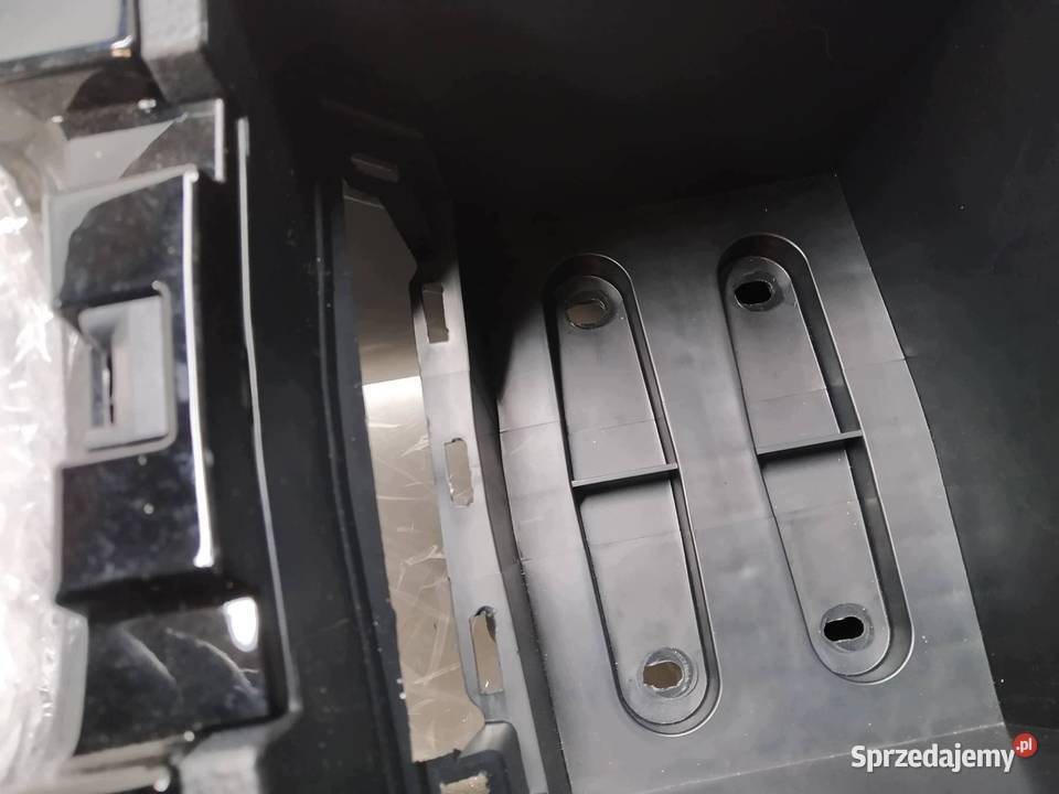 TUNEL ŚRODKOWY PODŁOKIETNIK POD INDUKCJĘ Toyota Części samochodowe