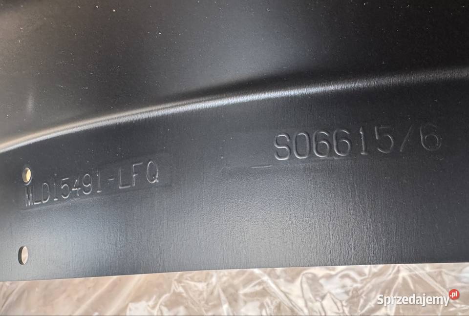 Listwa błotnika przód lewa lh ford ranger px Listwy i nakładki