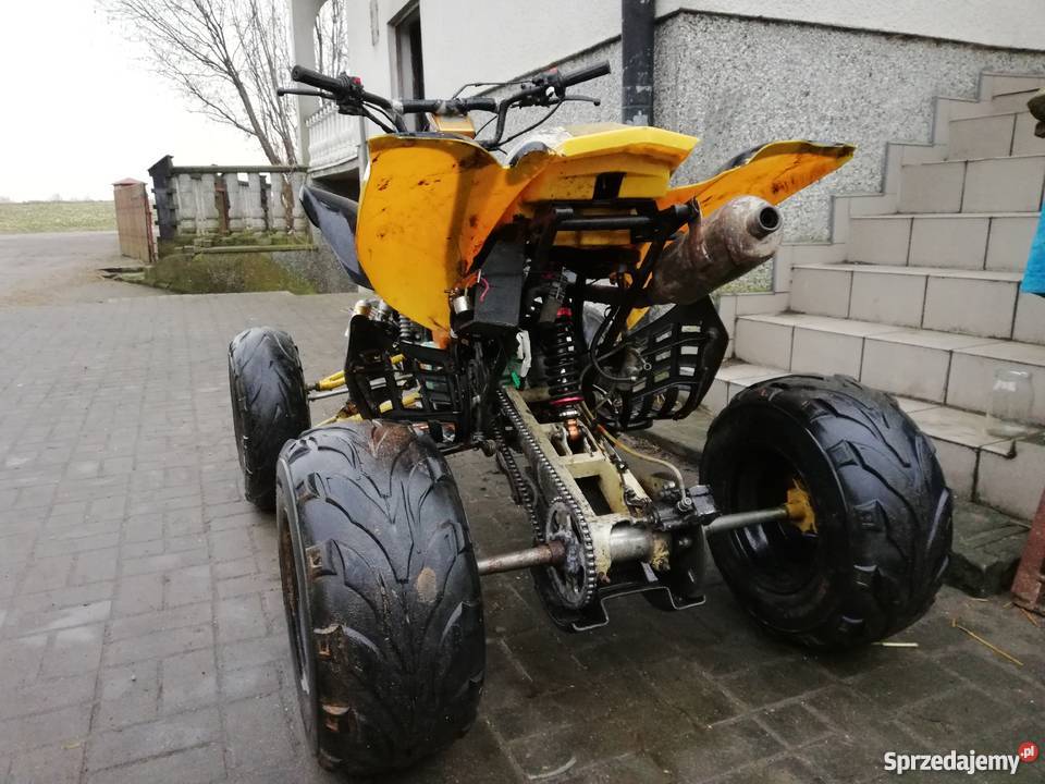 Quad bashan 200 chłodzony ciecza Skarlin